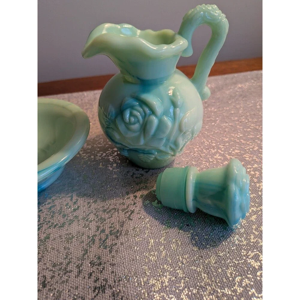 Green Milk Glass Pitcher Avon Basin Moonwind Bath Oil 5 1/2in Tall Vintage 70's